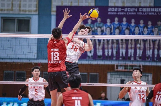  中国男排超级联赛第七轮第37场，北京队主场3比1胜保定队！