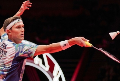 羽毛球世界巡回赛总决赛：维克多·阿塞尔森在战胜中国选手石宇奇后欢呼自己“非凡”的一年