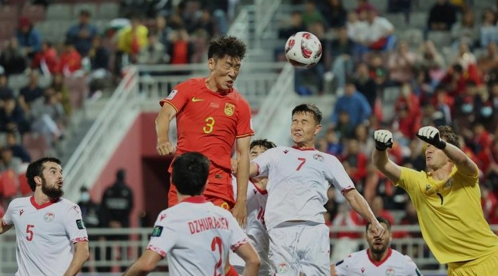 亚洲杯：首战国足0-0塔吉克斯坦 朱辰杰进球被判罚无效