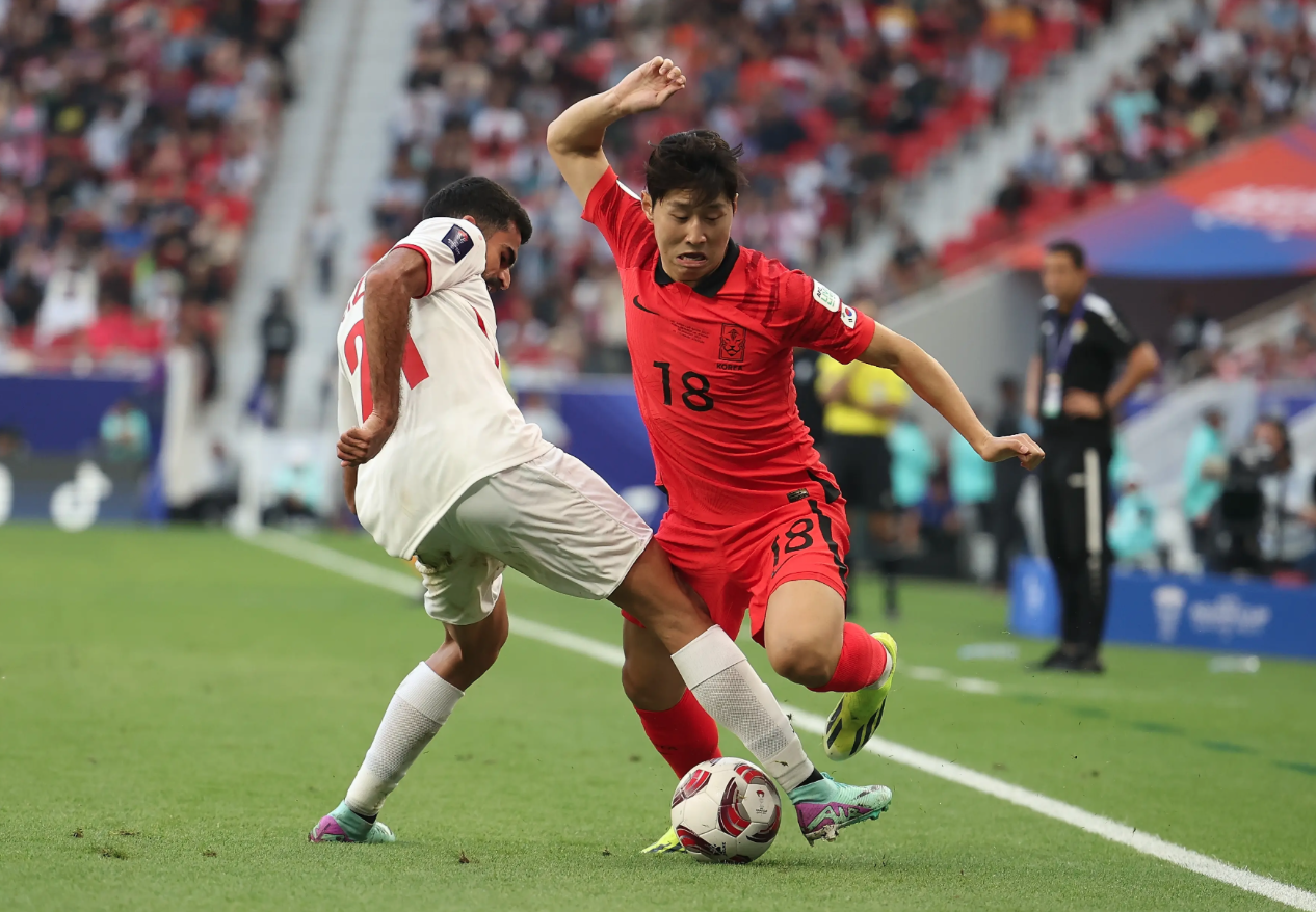 亚洲杯小组赛，韩国2-2绝平约旦。