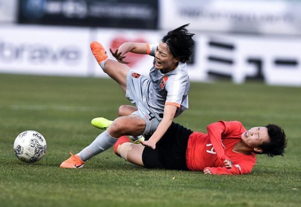  女足淘汰韩国进军奥运,女足是怎么赢的？(中国女足点球淘汰日本进亚洲杯决赛)