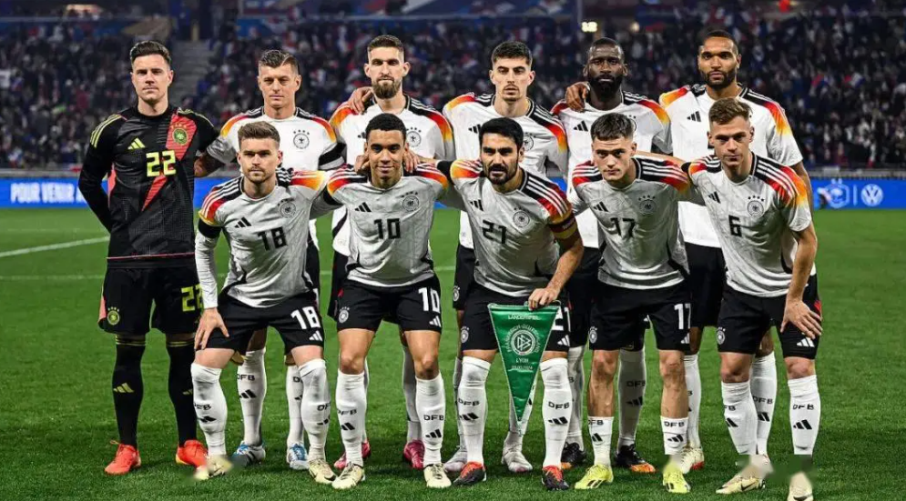 德国队历届球衣，历届德国队的球星