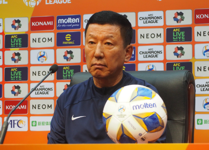 泰山主帅崔康熙在今天对阵蓉城的赛前介绍了贾德松和刘洋的伤病情况