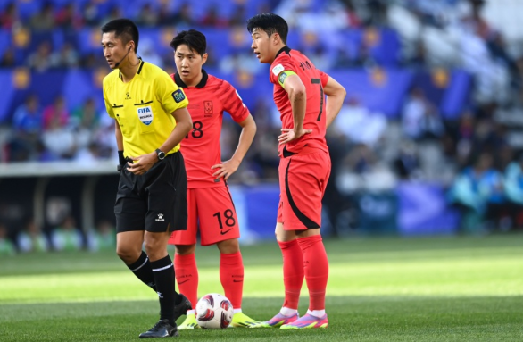 亚足联确认中国队将客战韩国，国足出线命悬一线