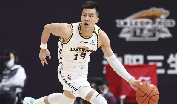 郭艾伦在nba打过球吗