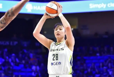 WNBA前瞻：飞翼 vs 狂热，李月汝能否率队阻击克拉克