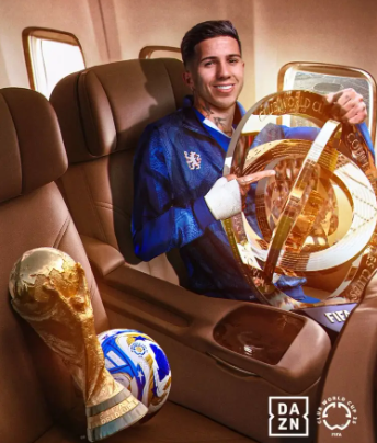 恩佐加冕世界杯+世俱杯双冠王 FIFA官方海报致敬历史第一人